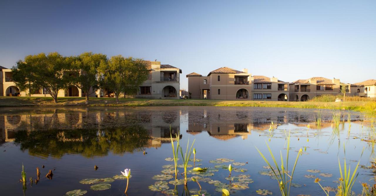 La Bella Vita Studios Paarl Exteriör bild